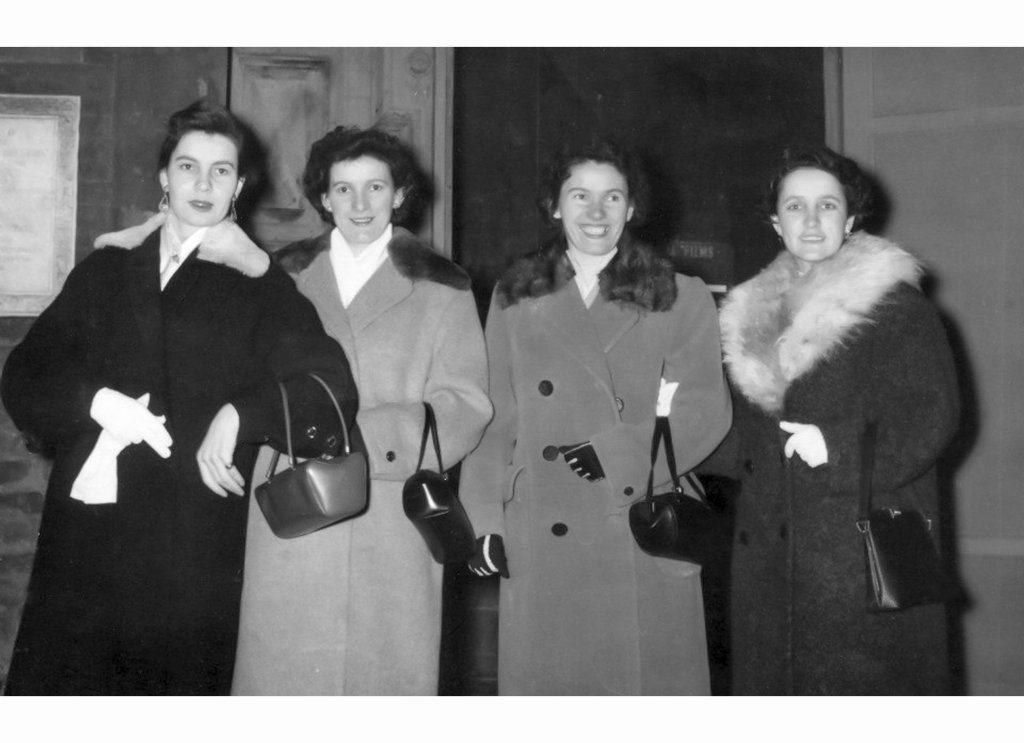 Nilla Sacchetti, Scilla Sacchetti, Nelly Sacchetti, Jose( moglie di Arturo Sacchetti)