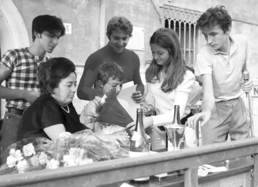 Giochi in piazza anni '70