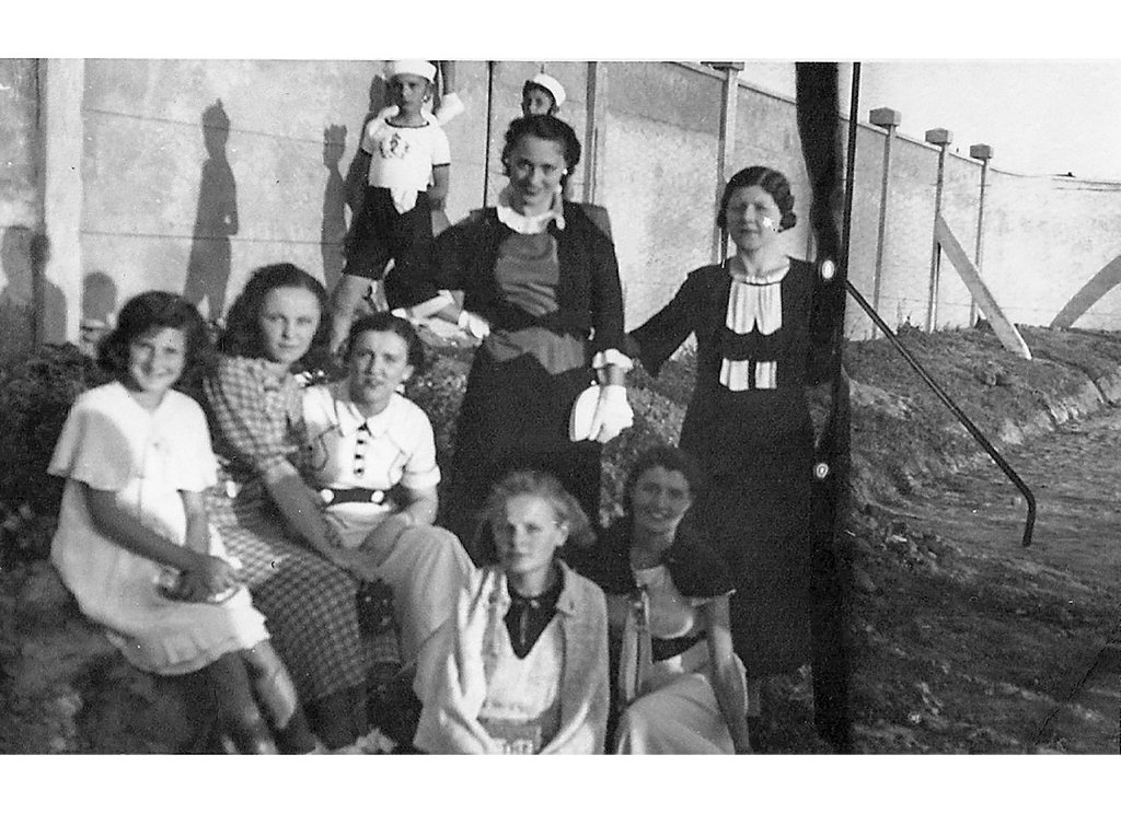 gruppo in campo sportivo