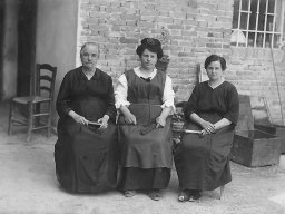 le signore Ferrari 1921