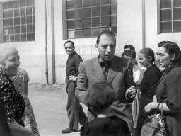 Preparativi per partenza colonia