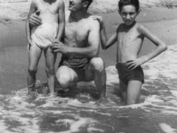al mare anni 40 Umberto e Norberto