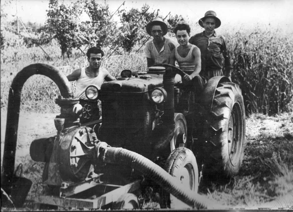 Belluti Ottavio e Pergreffi Iefride IRRIGAZIONE Landini 25 