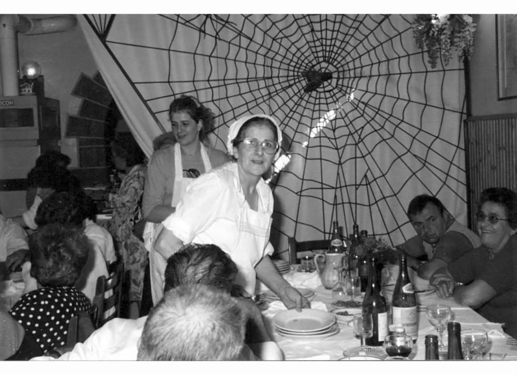 Pizzeria Bruschi con Climene e Rosita 1984 