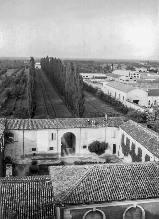 castello Guidotti dall'alto