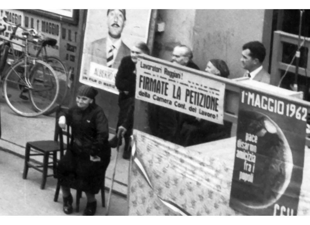 1 maggio 1962 al comizio con la sedia